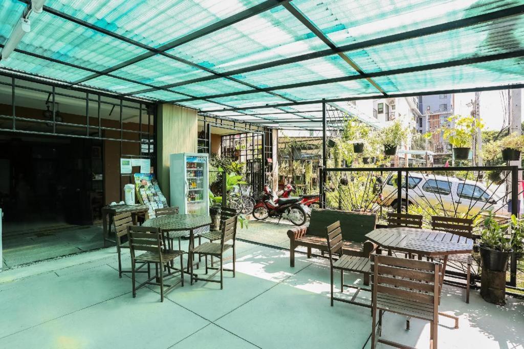 Hotel Nakara Boutique Chiang Mai Exterior foto